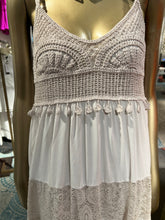 Load image into Gallery viewer, Ob  crochet and lace summer dress